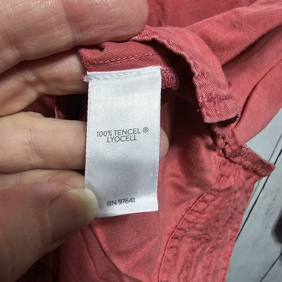 J. Jill Women's Tencel Lyocell Pullover Lace Up Shirt Light Red Wash Size XS. - Picture 6 of 7